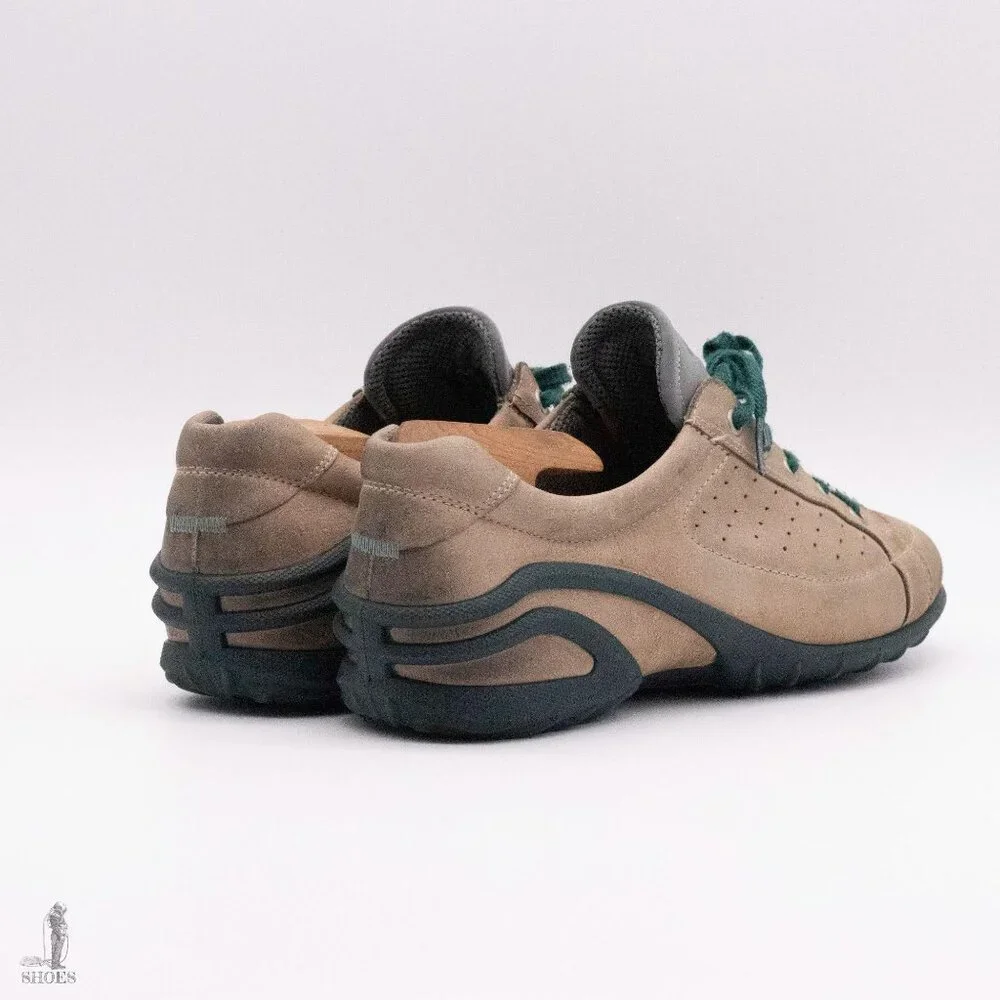 Ecco Minimalist Sneakers with Reflective Tongue Womens size 8-8.5 EU 39 - Picture 5 of 11